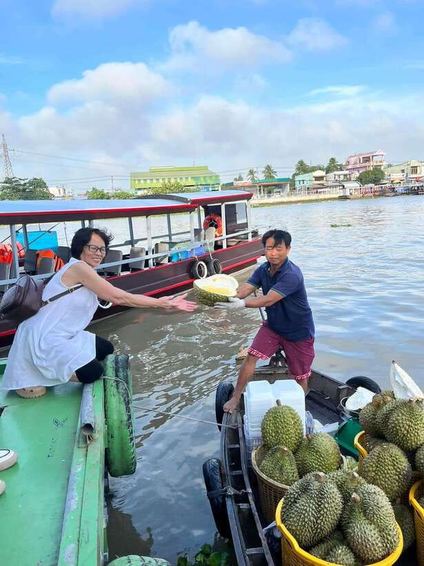 1-Day Mekong Delta | Cai Be - Vinh Long - Kimmy Chocolate Manufacture and the cocoa stop