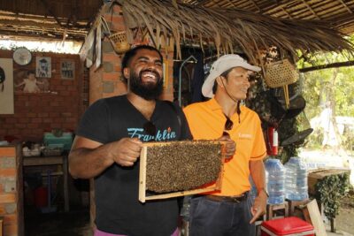1-Day Mekong Delta Cai Rang Floating Market-Ancient House-Pancake