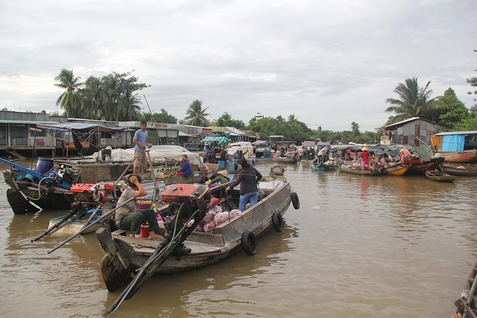 1-day Mekong Delta Tour: Cai Be Market, Local Island and Cycling - From Ho Chi Minh City to Tien Giang