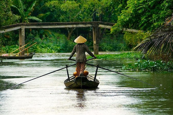 3-day group tour from Saigon to Phnom Penh - Day one: Vinh Trang Pagoda and the canals of Ben Tre