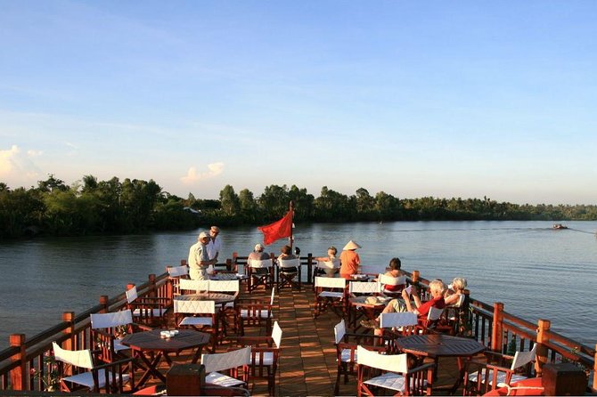 3-day Mekong Eyes Cruise Vietnam - Cambodia - Day three: the speedboat to Phnom Penh