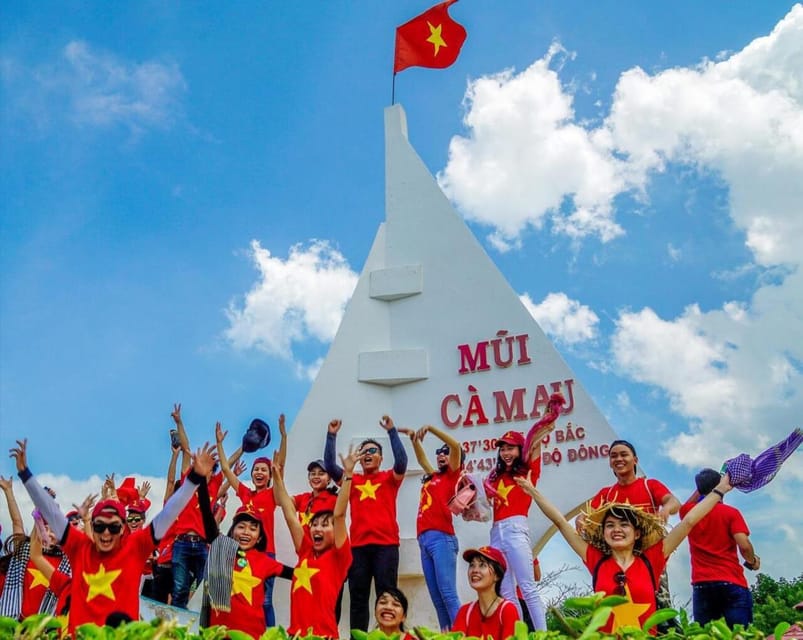 3 DAYS MEKONG DELTA - Chau Doc route: temples, Sam Mountain, and Tra Su