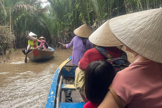 3D2N Mekong Delta Tour: Cycling – Kayaking – Floating Market - Dinner, karaoke, and a night in the countryside