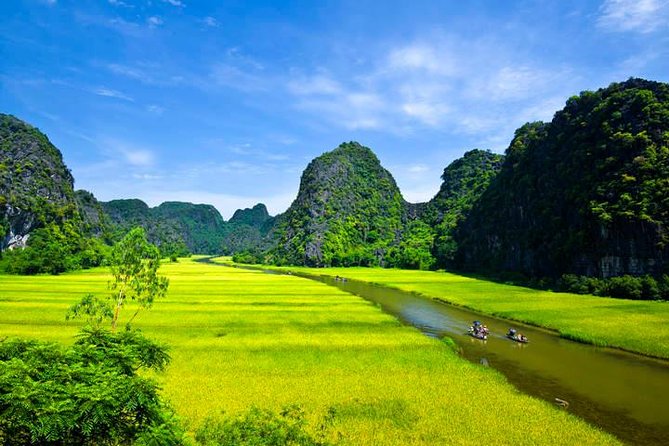 7 Days Package in Vietnam - Day 3: Ho Chi Minh City sights before the northbound flight