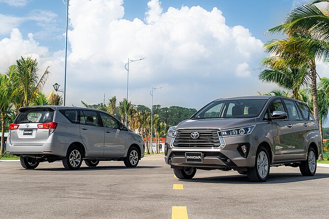 Airport Transfer (From Hotels in Ho Chi Minh to Airport) Private 4 Seats Car - The best value for couples, families, and small groups