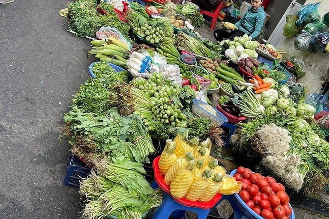 Authentic Vietnamese Cooking Class with Market Visit in HCMc - Chef Thieu Leads a Step by Step Kitchen Session