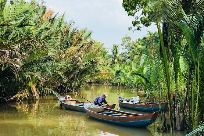 Ben Tre Mekong Zig Zag: Scooter, Sailboat, and Food (Full day) - What the $59 price includes