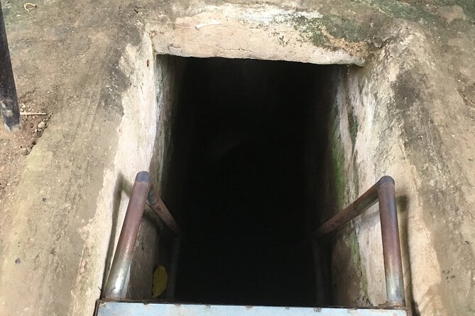 Best Private Tour Cu Chi Tunnels and Mekong Delta Full Day - My Tho and the road into the delta