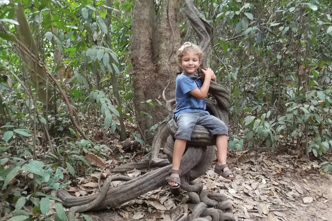 Best Private Tour Cu Chi Tunnels and Mekong Delta Full Day - Lunch before the Mekong Delta