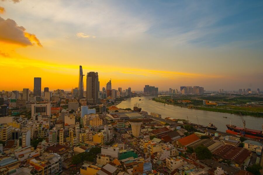 Bitexco Financial Tower: Saigon Sky Deck - Fast Track Ticket - Why Sunset Is the Best Time to Go