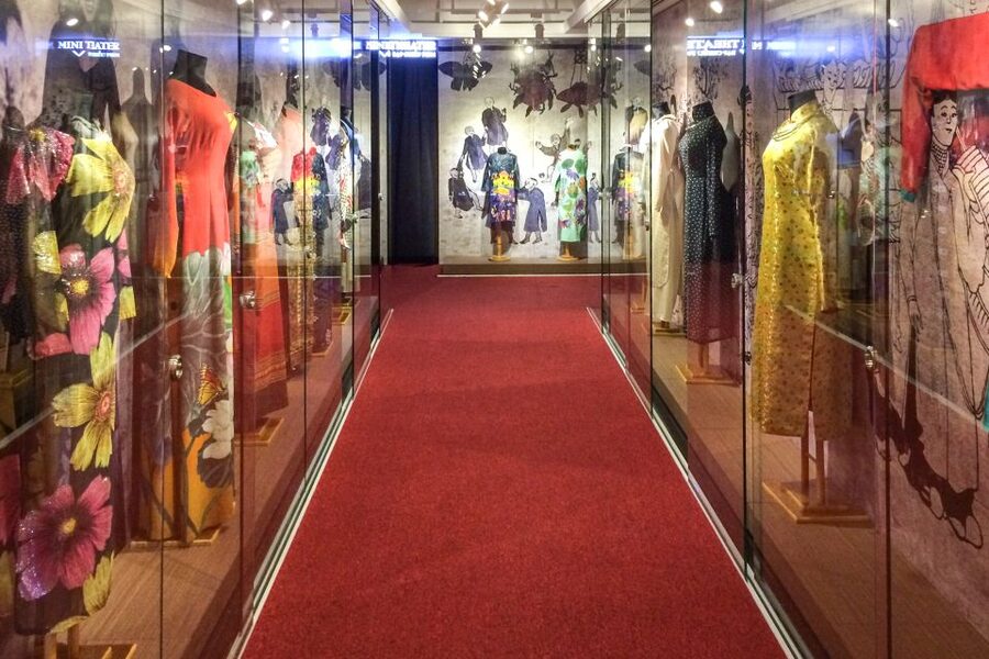 Bitexco Financial Tower: Saigon Sky Deck - Fast Track Ticket - The Ao Dai Museum: A Worthwhile Cultural Stop
