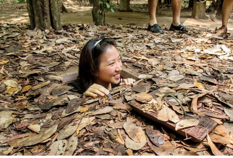 Black Virgin Moutain, Cu chi tunnels & Cao dai temple 1 day - Riding the cable car to Ba Den Temple