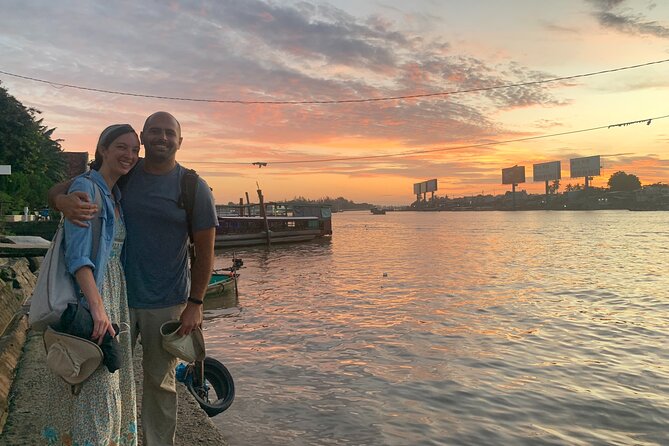 Boat tour on Mekong river see the sunset, small canal, Vegan dinner, street food - Why the 4:30 pm departure works so well