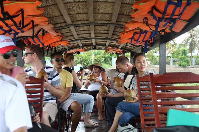 Cai Be Mekong Delta Tour: Cooking Class, Cycling & Craft Villages - Cooking Vietnamese lunch in a tropical garden