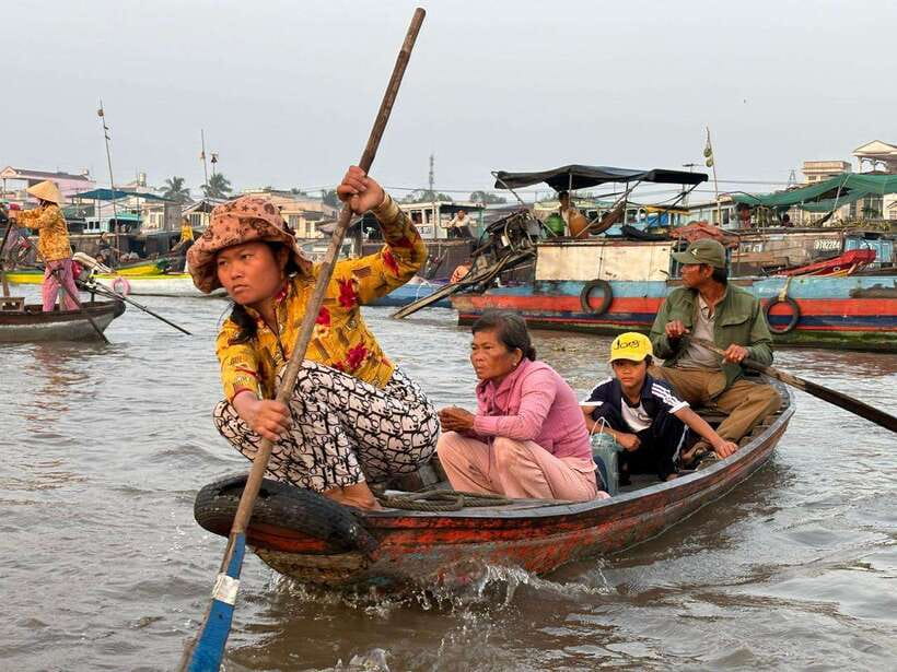 Can Tho: Floating Market, Canal, Cacao Farm & Mekong' Life - Cacao farm and two unusual tastings