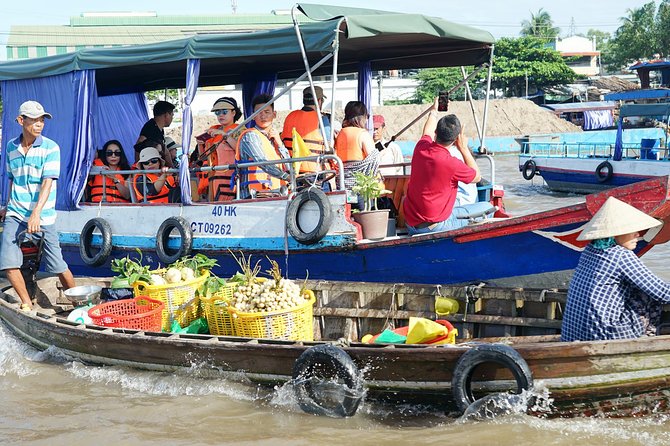 Can Tho Floating Market Combine With Mekong Delta 01 Day-Daily - Reaching Can Tho before the market fades