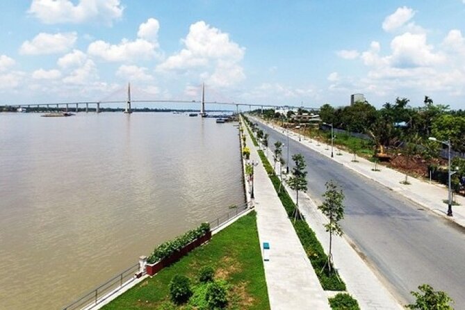 Can Tho Floating Market Combine With Mekong Delta 01 Day-Daily - What the $120 price includes