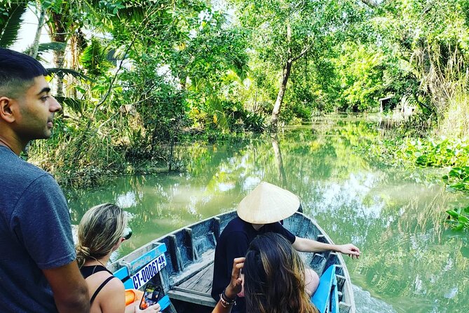 CAN THO: Floating Market & Mekong’s Legacy (About 6 Pax) - What the guides add to the experience