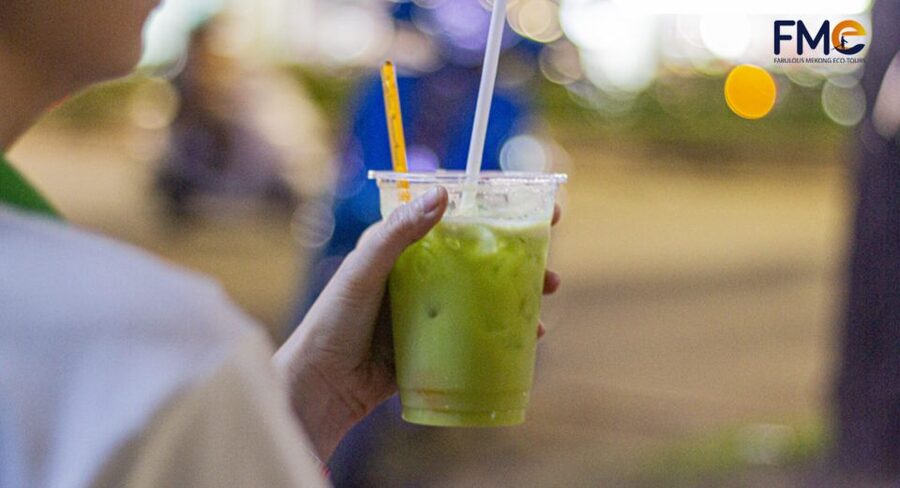 Can Tho: Walking street food tour designed by local chef - Can Tho after sunset, one bite at a time