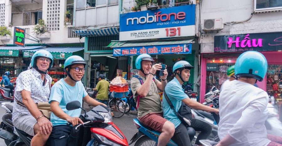 City Tour By Motorbike w/ War Museum & Reunification Palace - Why a scooter is the smart way to see Saigon