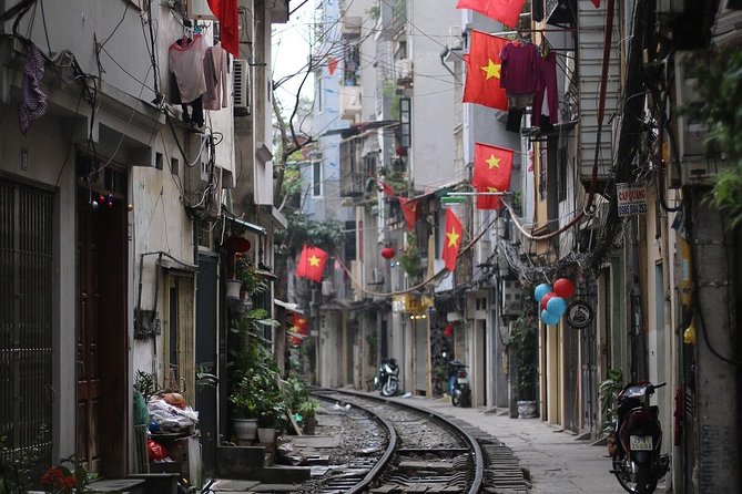 Classic Vietnam In 11 Days - Departure from Ho Chi Minh - Day 6: Hai Van Pass on the road to Hue