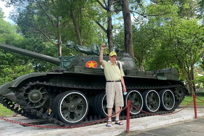Combine Cu Chi Tunnels & City Tour by DGT - Entering the bunkers and narrow underground spaces