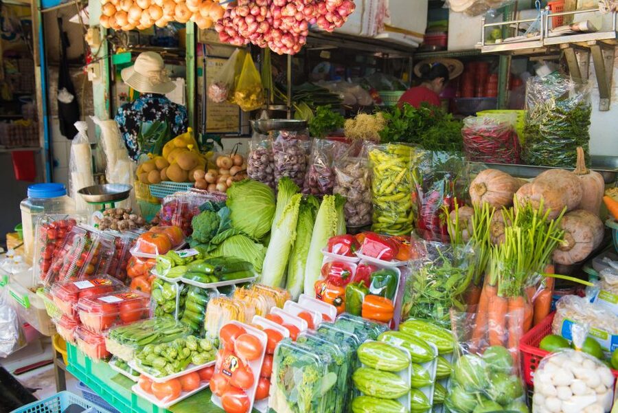 Cooking Class with Ben Thanh Market visit - Timing, meeting point, and cancellation
