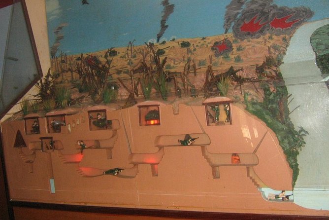 Cu Chi Tunnels and Cao Dai Temple private tour full day - Why combine Cao Dai Temple and Cu Chi Tunnels?