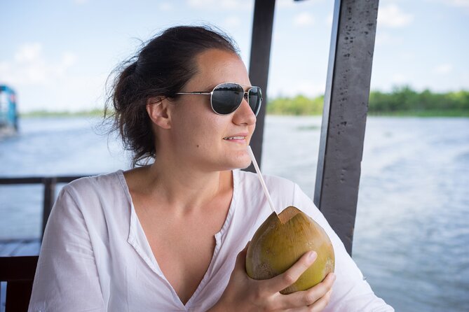 Cu Chi Tunnels and Mekong Delta 1 Day Tour from Ho Chi Minh City - Reaching the Mekong by boat