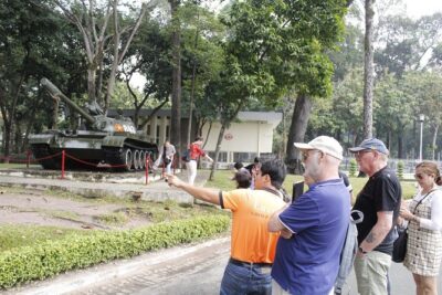 Cu Chi Tunnels – Tapioca & City Tour (6 Major Attractions) 1 day