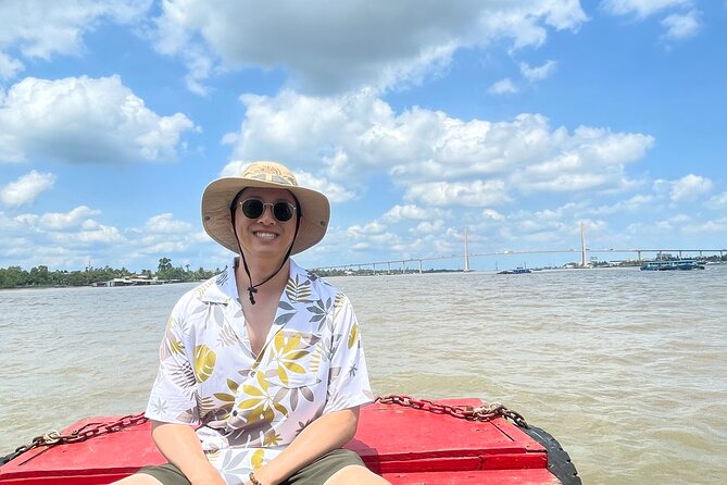 Deluxe Mekong Delta Tour to Floating Market 2 Days 1 Night Trip - Leaving Ho Chi Minh City for Vinh Trang Pagoda