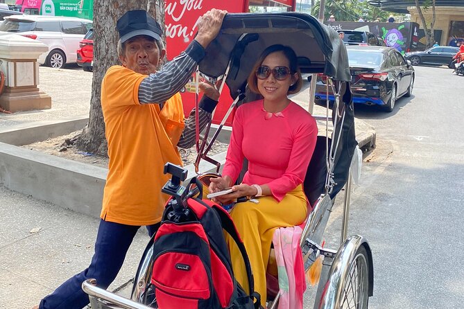 Discover Market By Cyclo Without Tour Guide By DGT - Why a cyclo is a good way to see Saigon’s markets