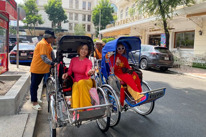 Discover Market By Cyclo Without Tour Guide By DGT - A personal driver, not a traditional guide