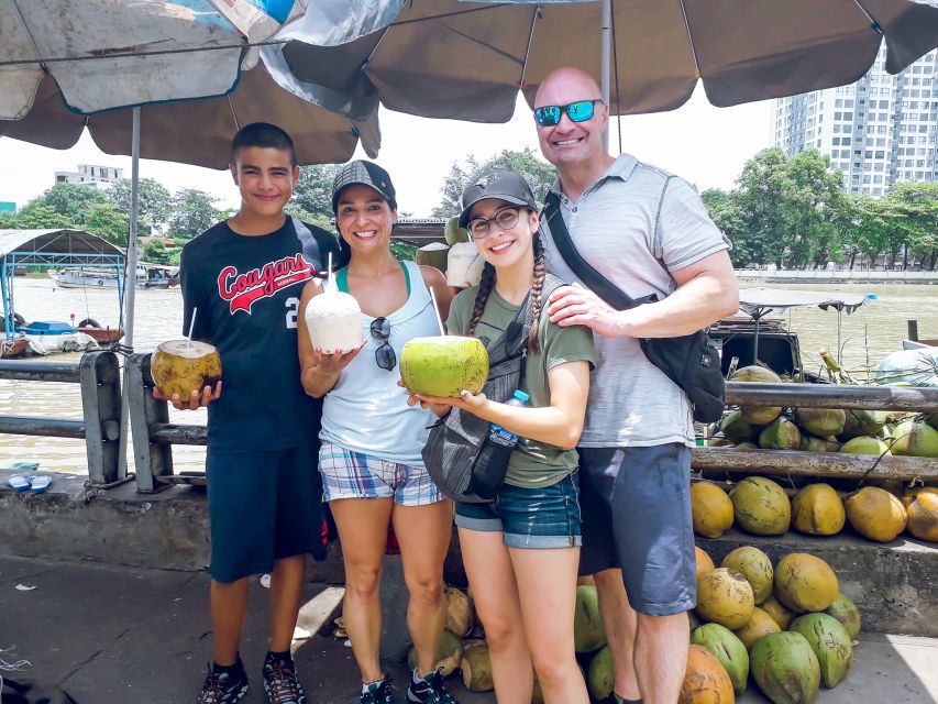 Discover Saigon's Local Sites and Culture by Motorbike - Chinatown, District 5, and markets with a local edge