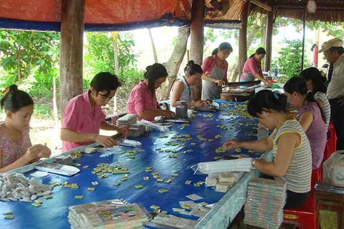 Dragon Eyes Mekong Delta Cruise 2Days 1 Night - Why the small group makes a difference