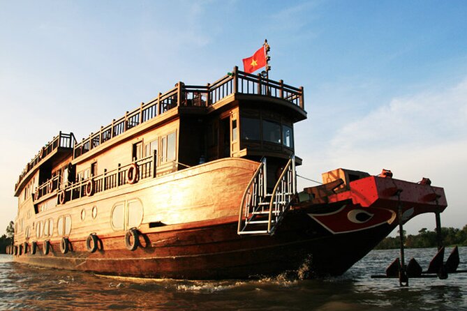 Dragon Eyes Mekong Delta Cruise 2Days 1 Night - Cai Be by long sampan and bicycle
