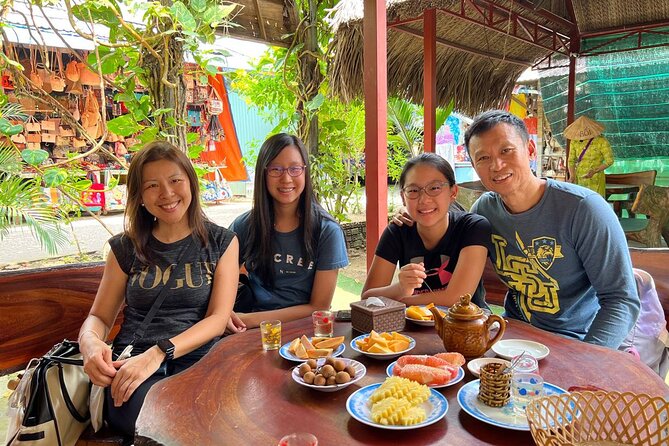 Explore Cai Rang Floating Market - 2 Days 1 Night Mekong Delta - The road to Can Tho and the overnight stay