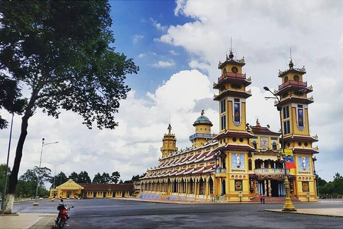 Explore Truly Local Culture at Cao Dai Holy See - Private Daytour - Why the Cao Dai Holy See makes this trip different