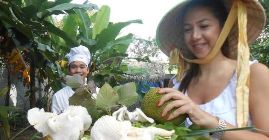 Farm-To-Table Healthy Cooking Class: Half-Day Tour - Entering the medicine garden