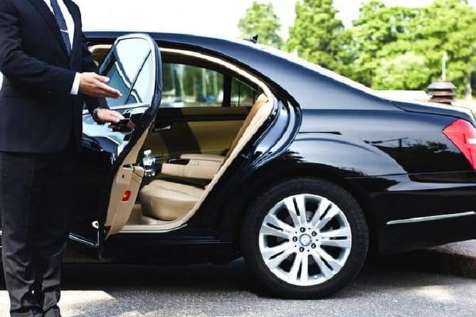 Fast Track VIP Service Tan Son Nhat Airport (Ho Chi Minh-Vietnam) - What is not included