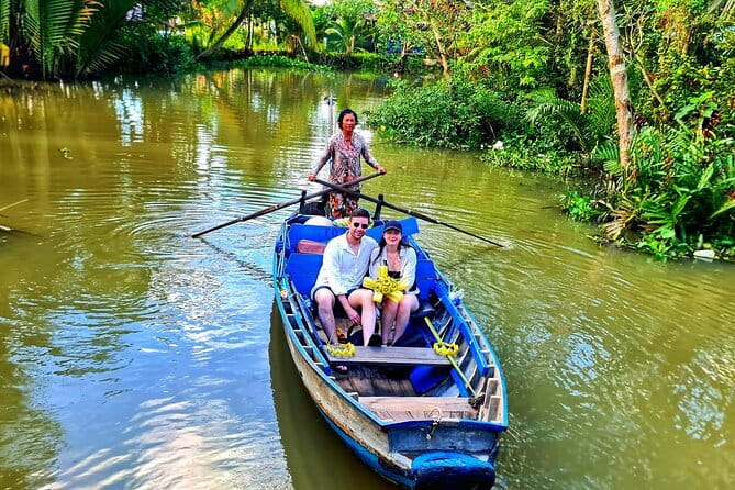 Floating Market & Hidden Canals – Small Group Morning Boat Tour - Who will enjoy this small-group morning