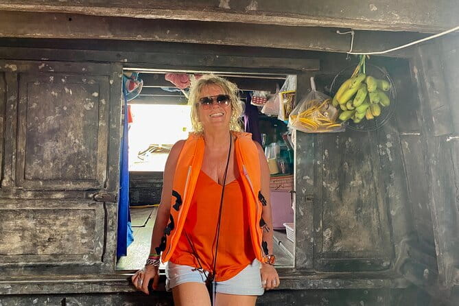Floating Market & Hidden Canals – Small Group Morning Boat Tour - Reading Cai Rang Floating Market from the water