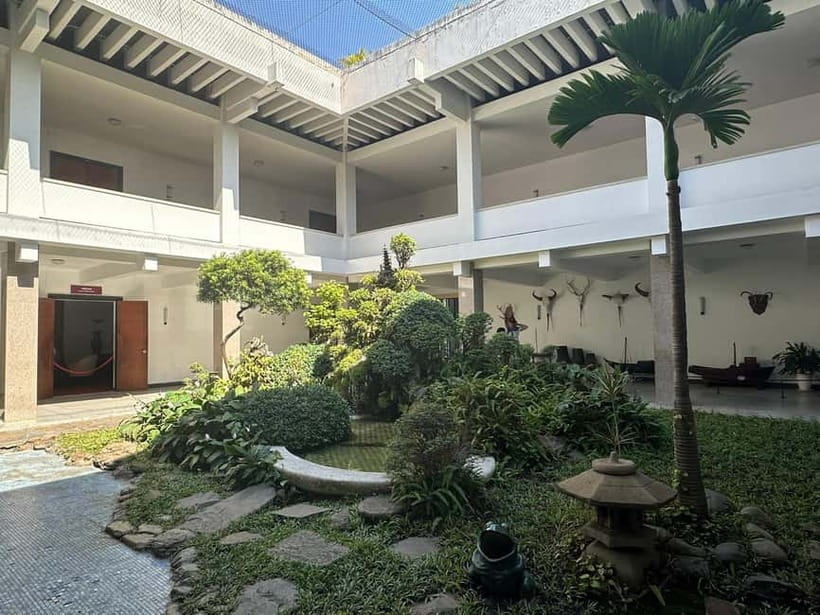 Free E-Sim War Remnants Museum & Independence Palace Tour - Why this two-stop tour works