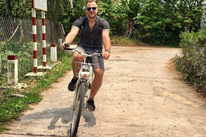 From HCM city: Private Mekong Delta - Ben Tre Full-Day Tour - Xe-lôi, bicycle, and the countryside between stops