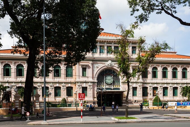 From HCM: Cu Chi Tunnels & Highlights City Full-Day Tour - War Remnants Museum: A Serious, Direct Stop