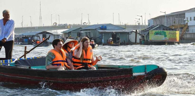 From HCM: Mekong Delta Can Tho Floating Market 2-Day Tour - What the Can Tho hotel night adds