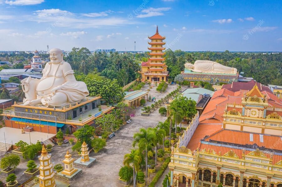 From Ho Chi Minh City: Visit Mekong Delta & Ben Tre In 1 Day - Seeing the Mekong from the water