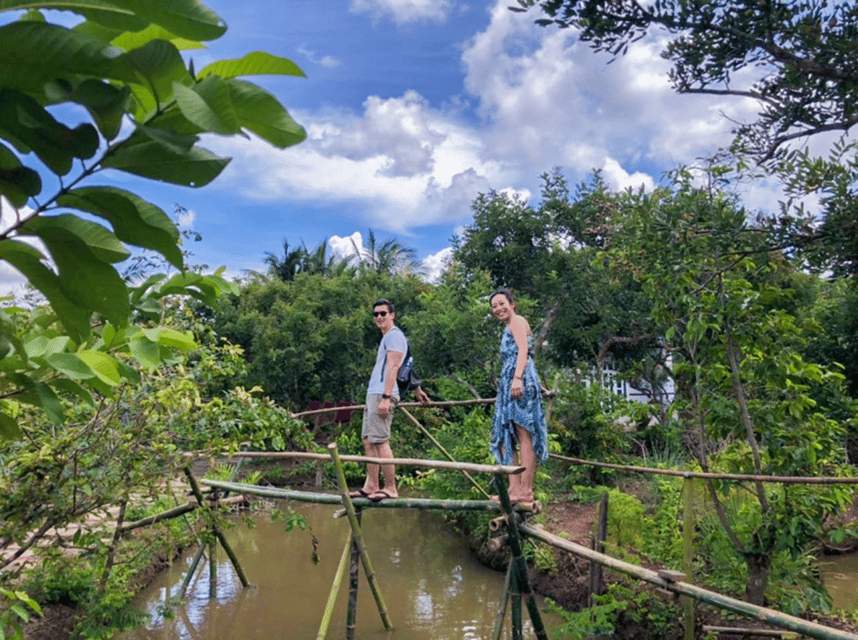 From Ho Chi Minh City: Visit Mekong Delta & Ben Tre In 1 Day - An eight-dish lunch in the countryside