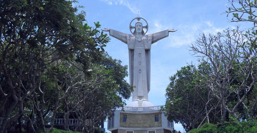 From Ho Chi Minh city: Vung Tau Beach Private Day Tour - Timing, comfort, and what to bring