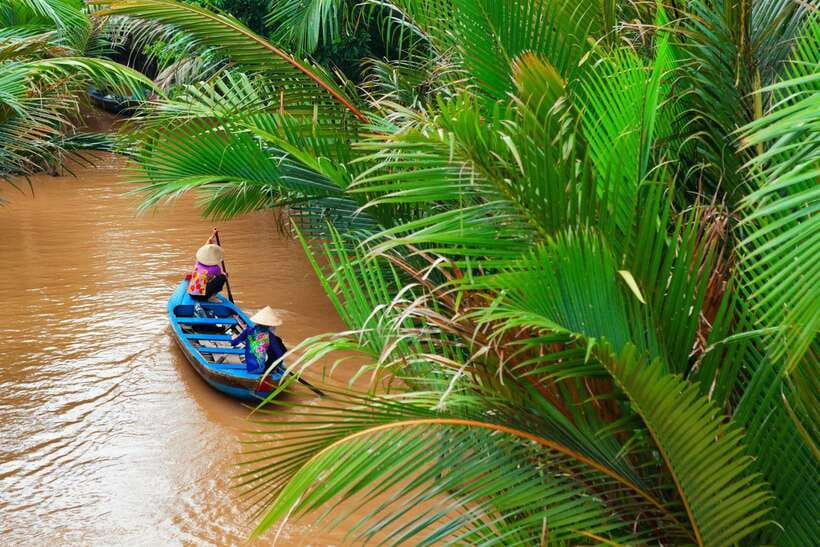 From Ho Chi Minh: Cu Chi Tunnels And Mekong Delta Full Day - Entering the Cu Chi underground city